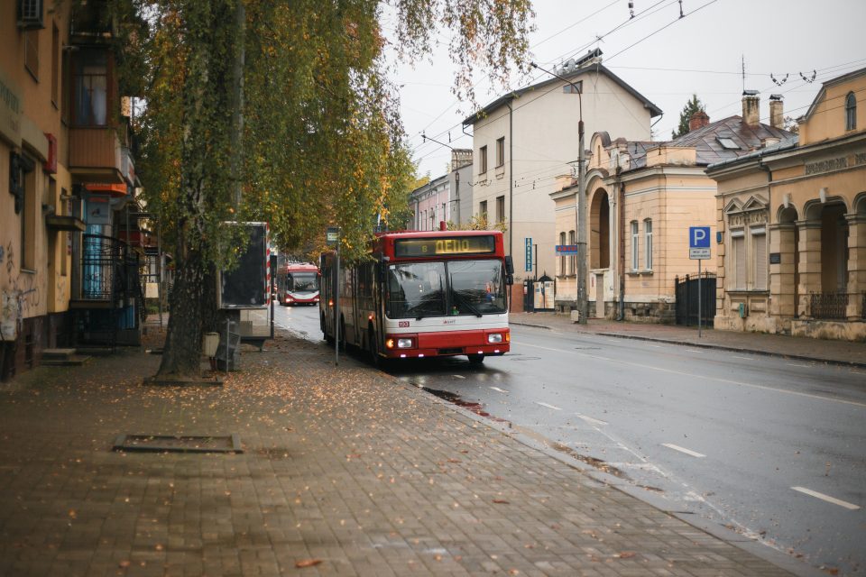 Як курсуватимуть автобуси і тролейбуси в Івано-Франківську на свята?