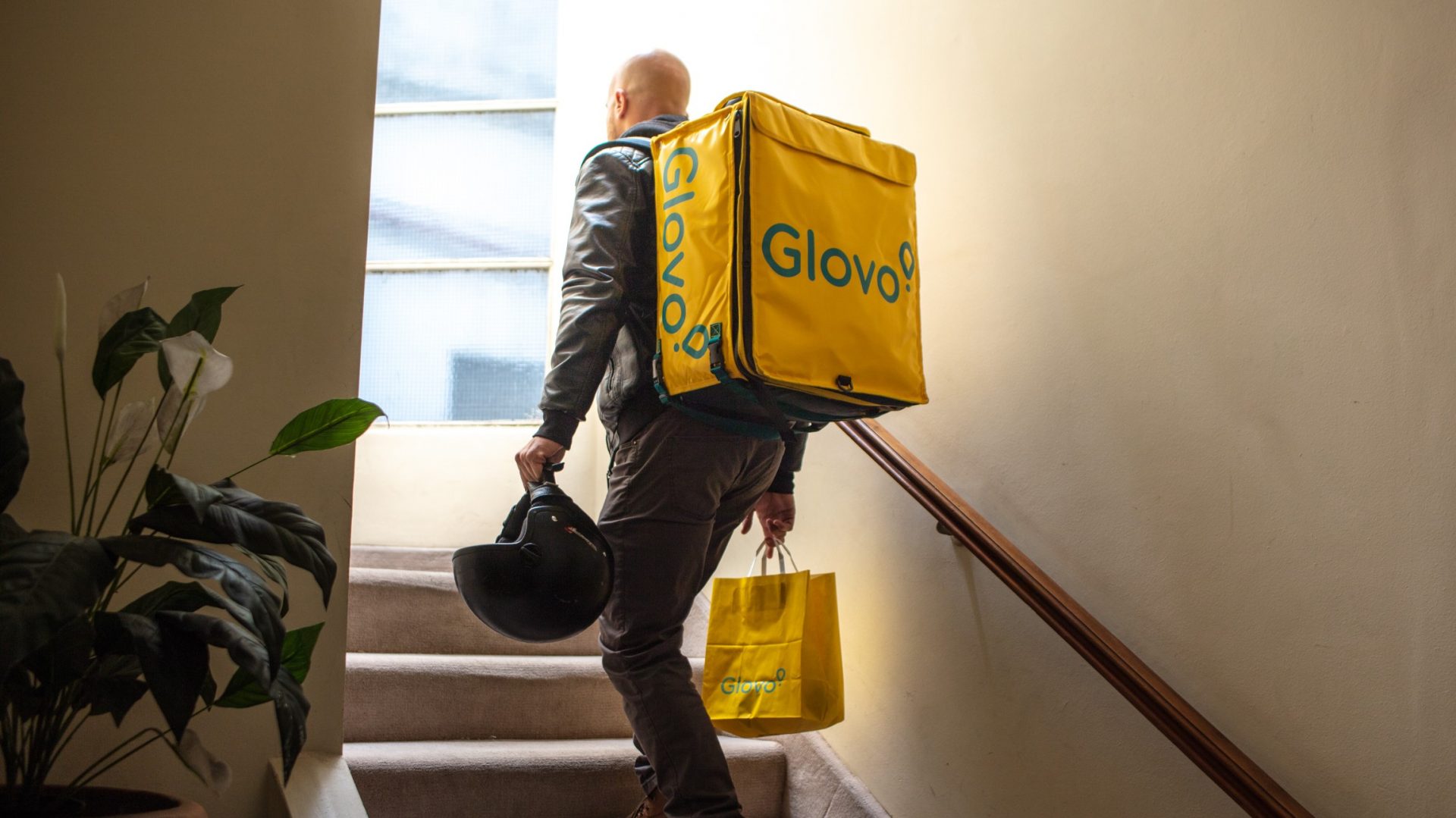 У Франківську запустився сервіс доставки Glovo. Як він працюватиме?